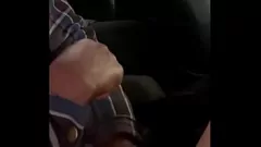 Redare Soția și prietena ei se bucură de o sesiune de muie de dimineață, înregistrată în secret de însăși soție