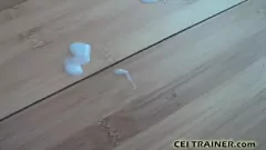 Reproducir Sensual Femdom: Mírala hacerlo comer su propio semen en esta obra maestra de CEI BDSM