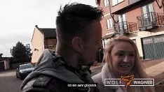 Abspielen Die Frau aus Deutschland hat eine schöne Muschi
