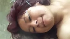 Oynat BBW MILF sürtük Paola, Doggystyle'da büyük dick alır ve bir yüz alır