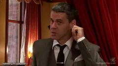 Reproducir Orgía lésbica: fiesta BDSM áspera con flagelación y sumisión de esclavos
